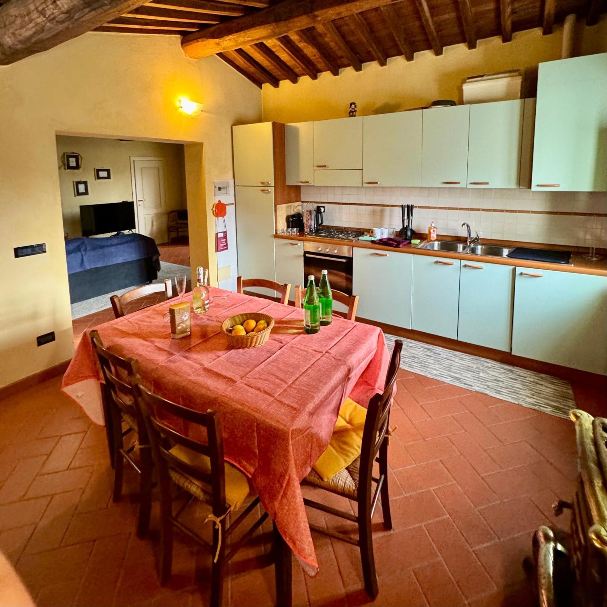 Podere Il Casone เซอราวาเลพิสโตเยเซ ภายนอก รูปภาพ